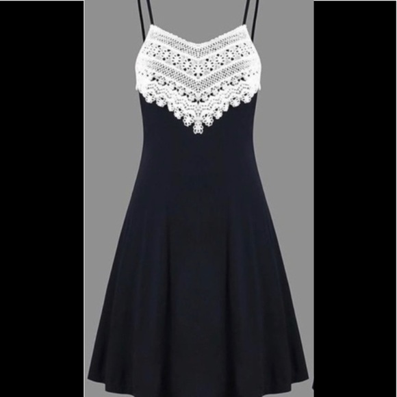 Dresses & Skirts - Summer halter dress